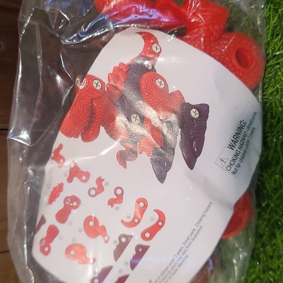 DINOSAUR building play set of 5 DINOSAUR, Age 3+, NWT, NIB 164 pcs - Picture 9 of 9